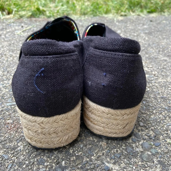 BOBS Skechers Women's Black Espadrilles Wedges Memory Foam Arch Pillow Sz 8.5 - Picture 3 of 9